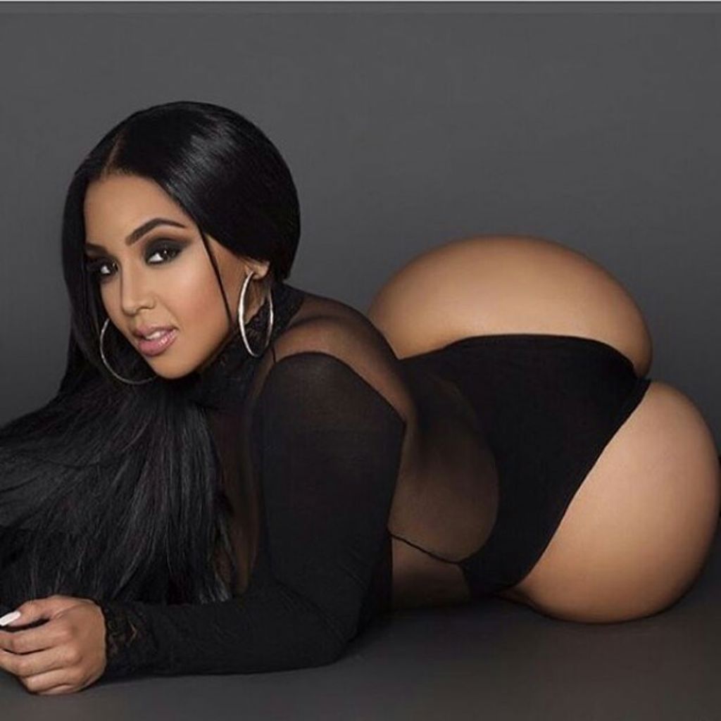 Sexy Latina Ass Pics